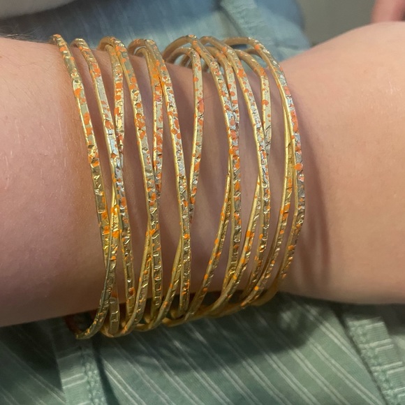 Gold and coral chunky  bangle - Picture 4 of 7